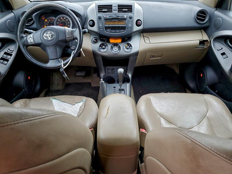 Photo 8 from auction – 2010 TOYOTA RAV4 with VIN 2T3DF4DV0AW062556