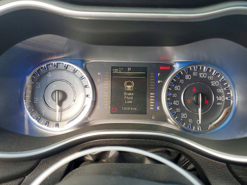 صورة رقم 9 من المزاد - 2015 CHRYSLER 200 LIMITE مع VIN 1C3CCCAB6FN714088