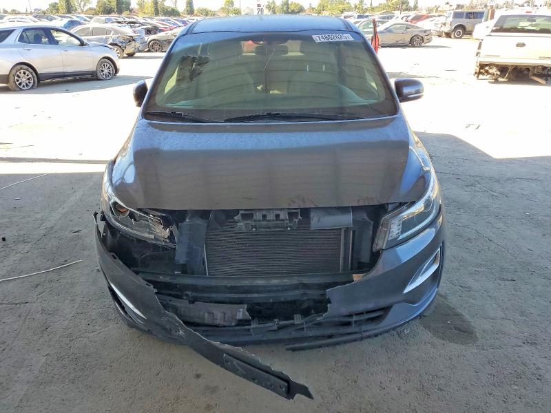 Photo 5 from auction – 2021 KIA SEDONA with VIN KNDMB5C12M6675610