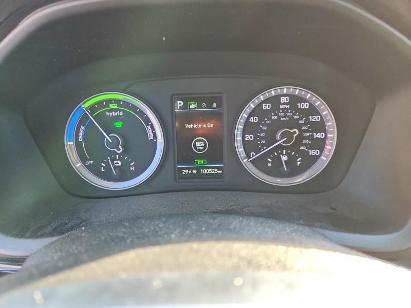 Photo 9 from auction – 2018 HYUNDAI SONATA with VIN KMHE34L37JA083024