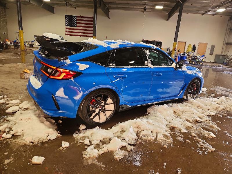 Photo 3 from auction – 2024 HONDA CIVIC TYPE with VIN JHMFL5G45RX004975
