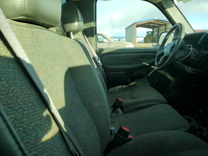 Photo 10 from auction – 2004 CHEVROLET SILVERADO with VIN 1GCEK14T54E374090