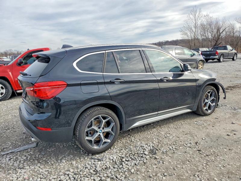 Photo 3 from auction – 2019 BMW X1 XDRIVE2 with VIN WBXHT3C50K5L89332