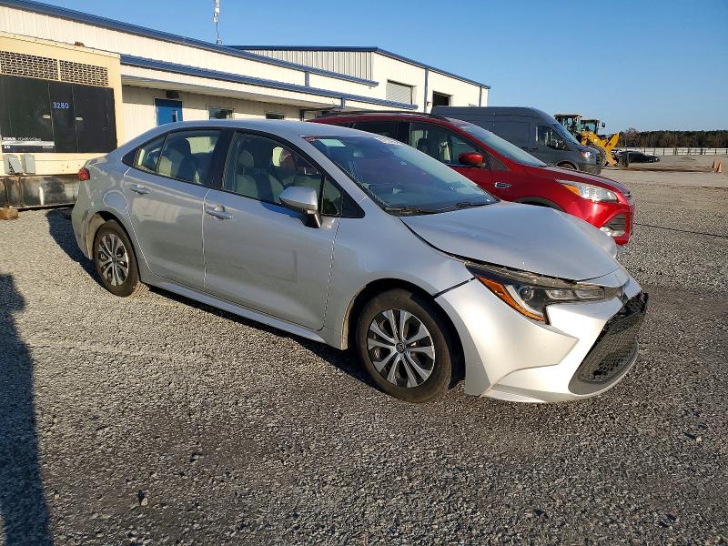 Photo 4 from auction – 2022 TOYOTA COROLLA with VIN JTDEAMDE4N3008253