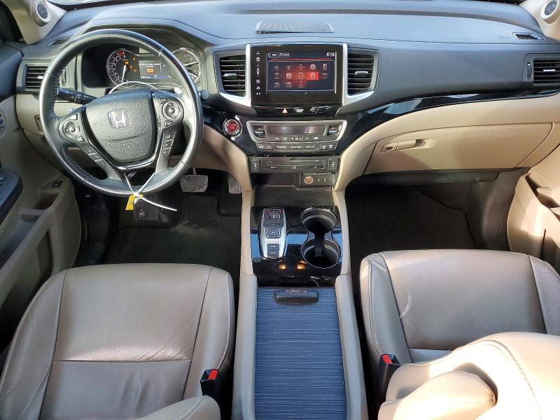 Photo 8 from auction – 2017 HONDA PILOT with VIN 5FNYF5H95HB002809