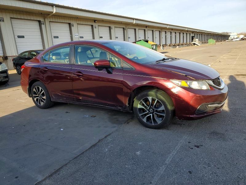 Фото 4 с аукциона – 2015 HONDA CIVIC EX с VIN 19XFB2F80FE038132