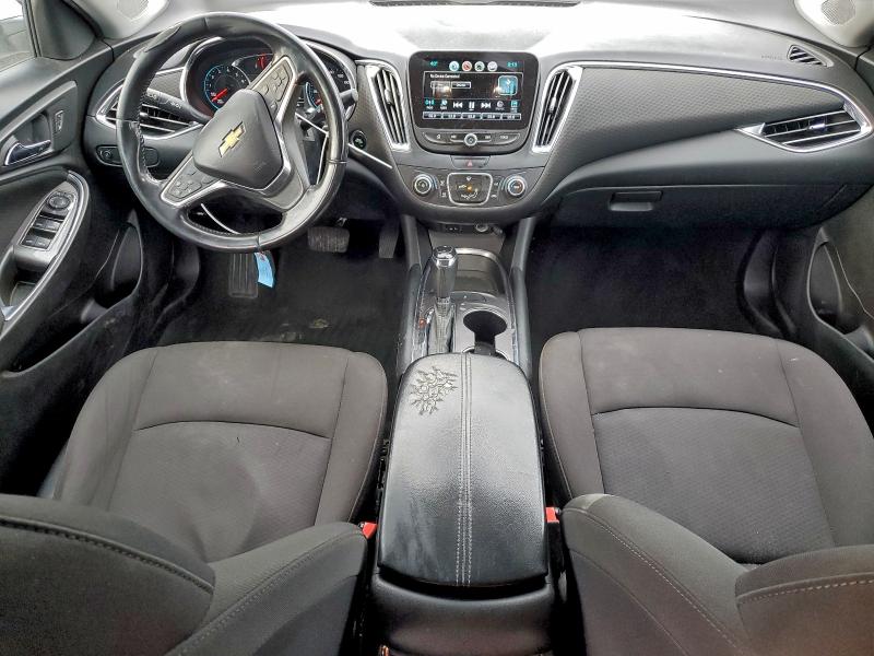 Photo 8 from auction – 2018 CHEVROLET MALIBU LT with VIN 1G1ZD5ST5JF156431