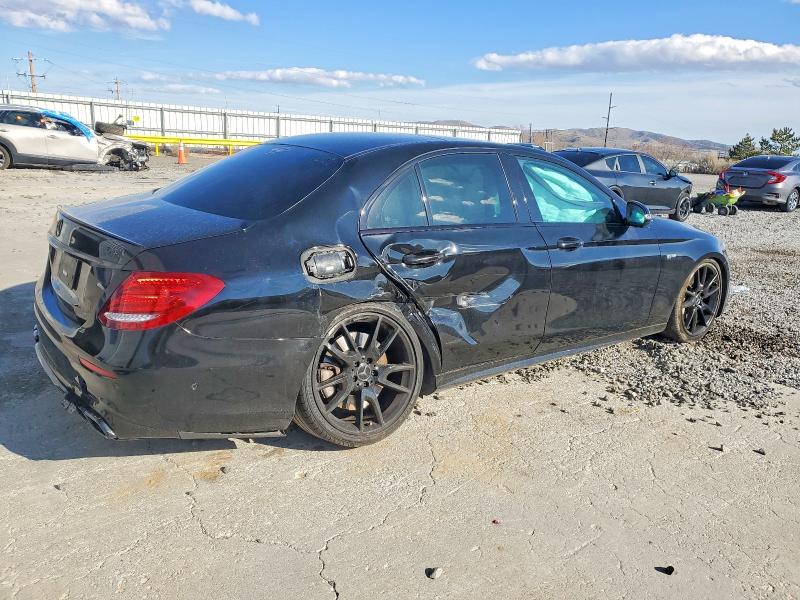Photo 3 from auction – 2017 MERCEDES-BENZ E with VIN WDDZF6EB0HA158028