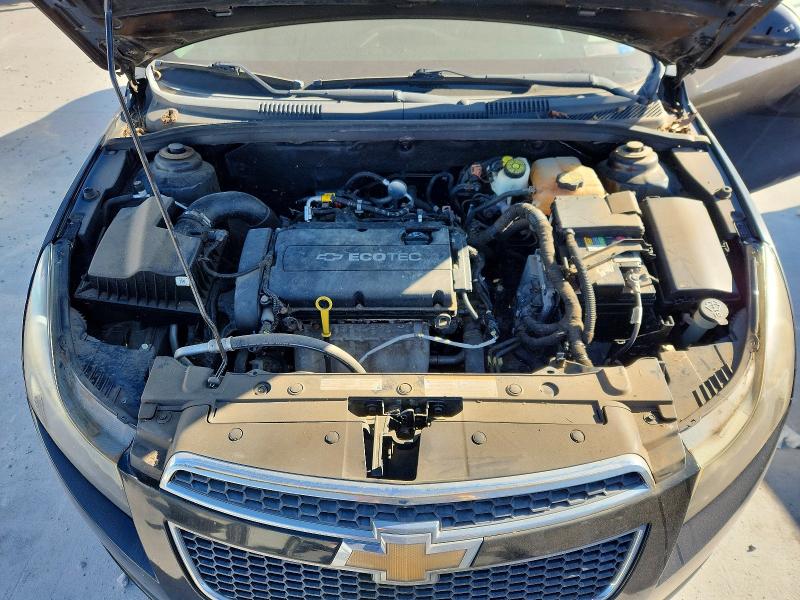 Photo 11 from auction – 2012 CHEVROLET CRUZE with VIN 1G1PC5SHXC7402604