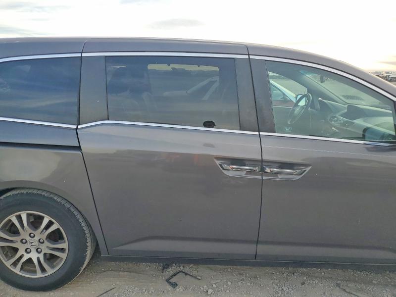 Photo 11 from auction – 2012 HONDA ODYSSEY with VIN 5FNRL5H65CB001817