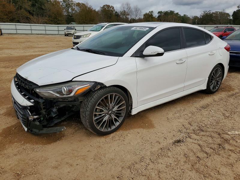 HYUNDAI ELANTRA 2017 with VIN KMHD04LB3HU352334 - Photo from auction