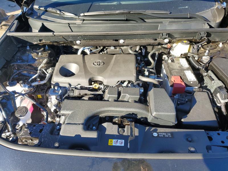 Photo 11 from auction – 2025 TOYOTA RAV4 with VIN 2T3H1RFV3SW431082