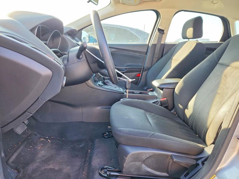 Photo 7 from auction – 2017 FORD FOCUS with VIN 1FADP3K27HL328674