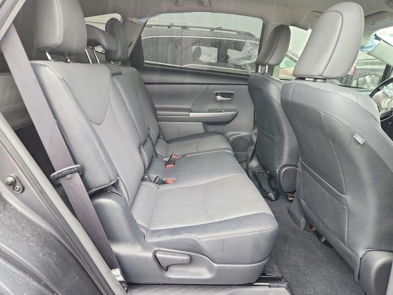 Photo 10 from auction – 2014 TOYOTA PRIUS V with VIN JTDZN3EU2E3336275