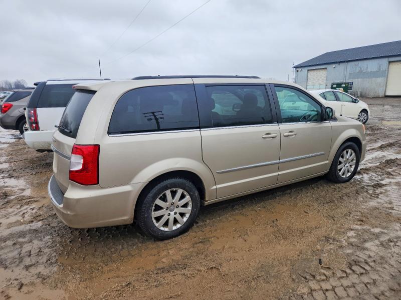 Photo 3 from auction – 2013 CHRYSLER TOWN & COU with VIN 2C4RC1BGXDR605072
