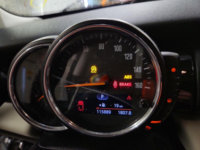 Photo 9 from auction – 2015 MINI COOPER with VIN WMWXM5C51FT938245