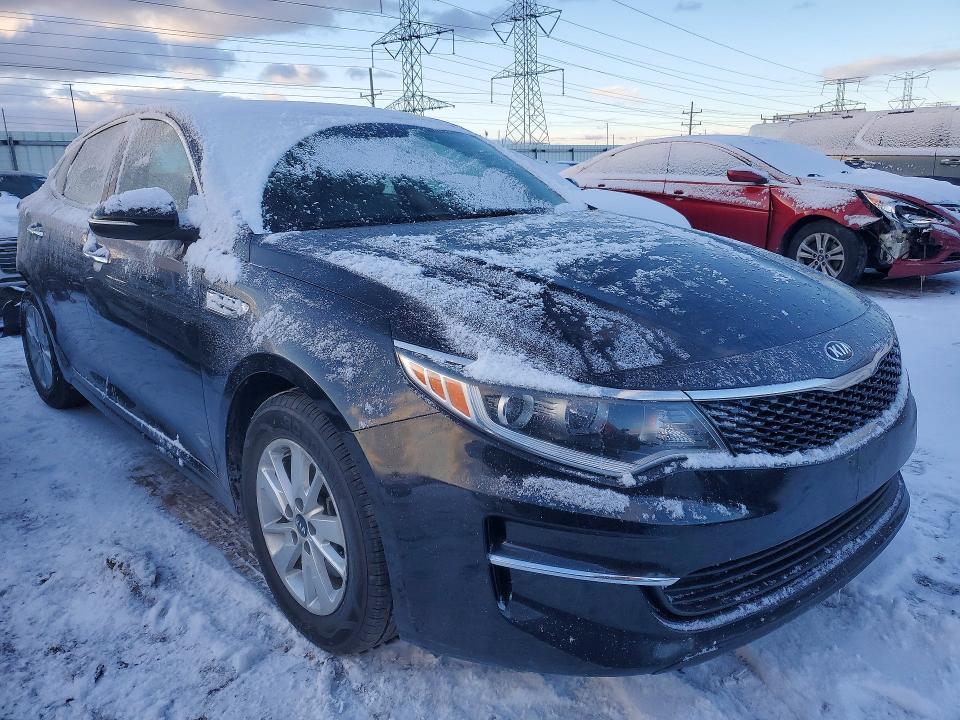 Photo 4 from auction – 2018 KIA OPTIMA with VIN 5XXGT4L34JG236136