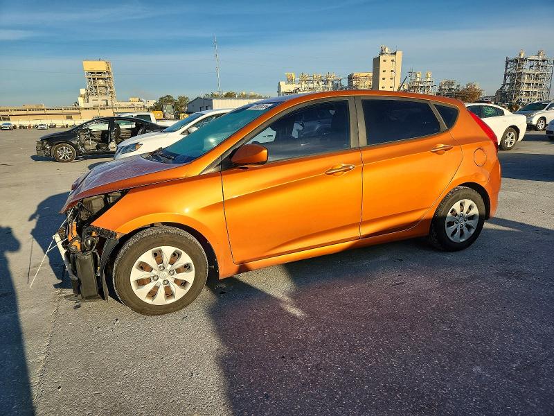 HYUNDAI ACCENT SE 2017 with VIN KMHCT5AEXHU301306 - Photo from auction