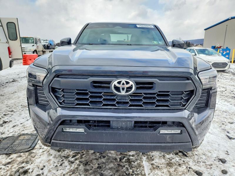 Photo 5 from auction – 2024 TOYOTA TACOMA DOU with VIN 3TMLB5JN8RM015113