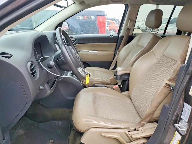 Photo 7 from auction – 2016 JEEP COMPASS LA with VIN 1C4NJCEB3GD749165