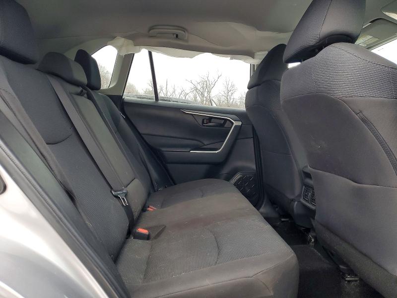 Photo 11 from auction – 2023 TOYOTA RAV4 LE with VIN 2T3G1RFV9PC366078