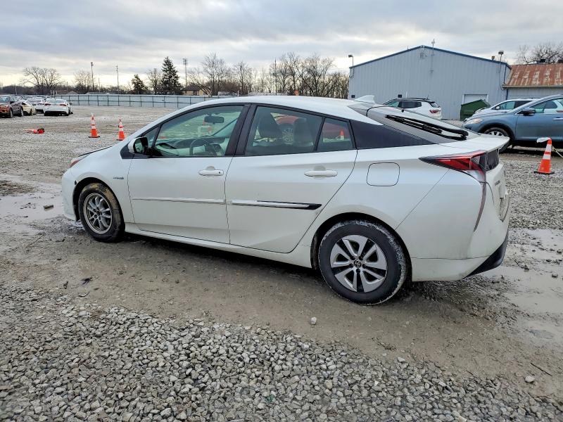 Photo 2 from auction – 2016 TOYOTA PRIUS with VIN JTDKARFU2G3527552