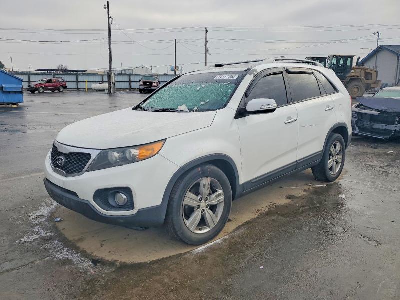Photo 1 from auction – 2013 KIA SORENTO EX with VIN 5XYKU4A24DG411082