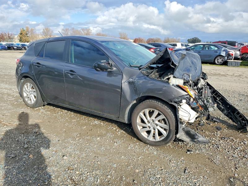 Photo 4 from auction – 2012 MAZDA 3 with VIN JM1BL1L81C1546778