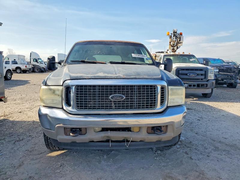 Photo 5 from auction – 2001 FORD EXCURSION with VIN 1FMNU42S31EA78109