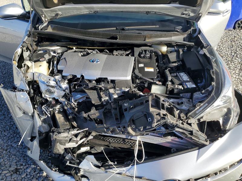 Photo 11 from auction – 2018 TOYOTA PRIUS with VIN JTDKBRFU1J3588248