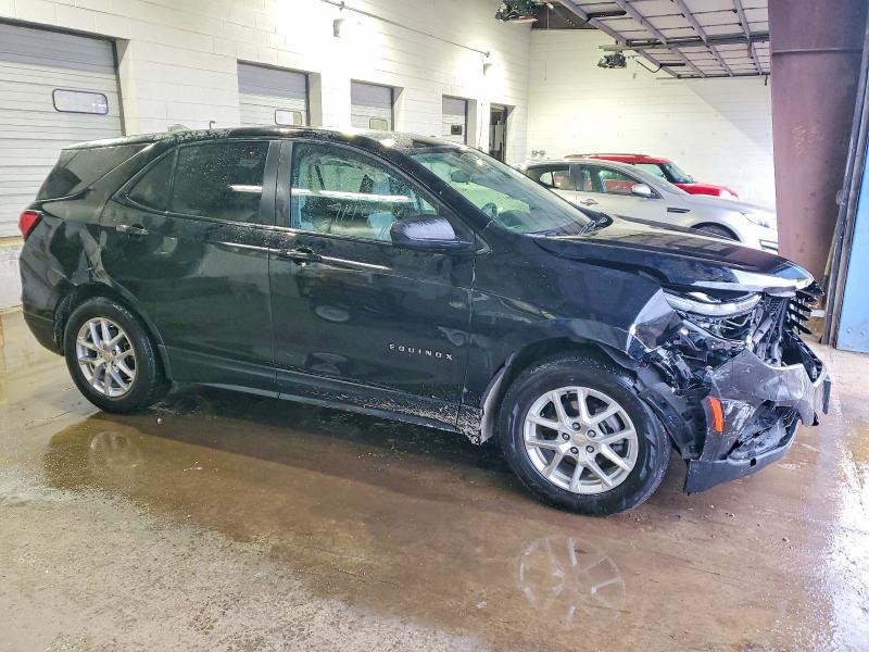 Photo 4 from auction – 2023 CHEVROLET EQUINOX LS with VIN 3GNAXHEG7PL240042