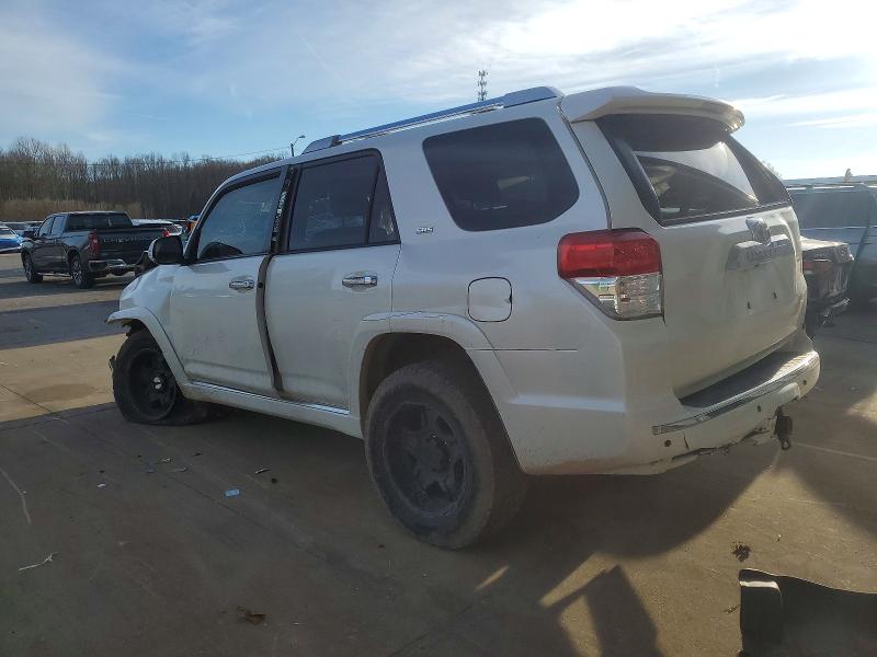 Photo 2 from auction – 2012 TOYOTA 4RUNNER SR with VIN JTEBU5JR7C5083047