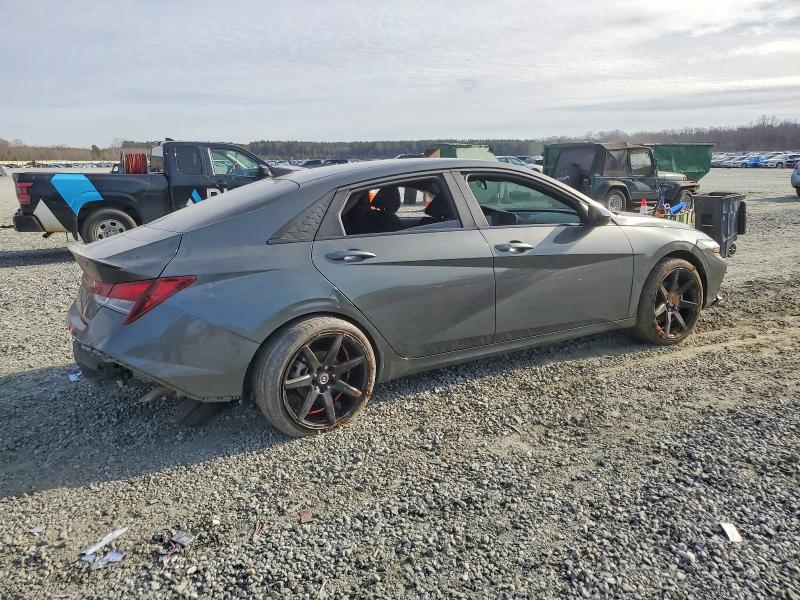 Photo 3 from auction – 2025 HYUNDAI ELANTRA with VIN KMHLM4DG2SU891402