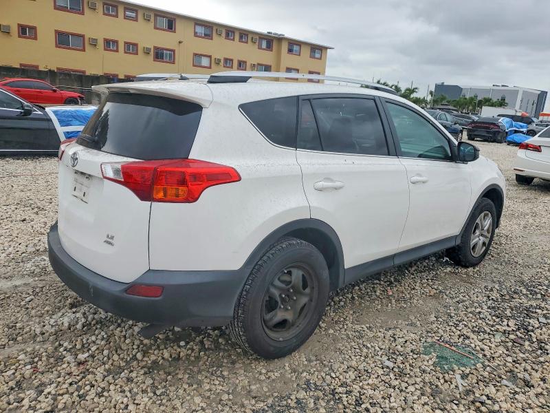 Photo 3 from auction – 2013 TOYOTA RAV4 LE with VIN 2T3BFREV4DW109093