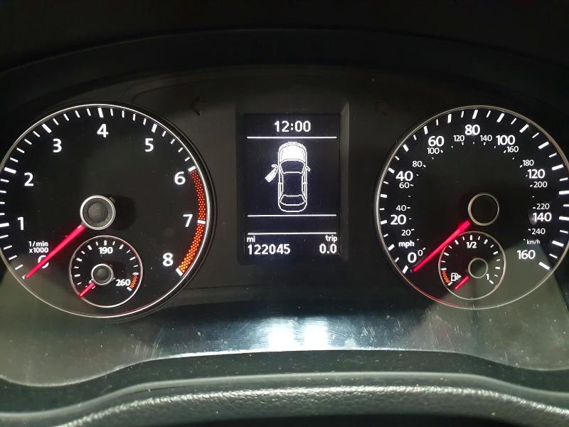 Photo 9 from auction – 2014 VOLKSWAGEN PASSAT with VIN 1VWCS7A35EC001379
