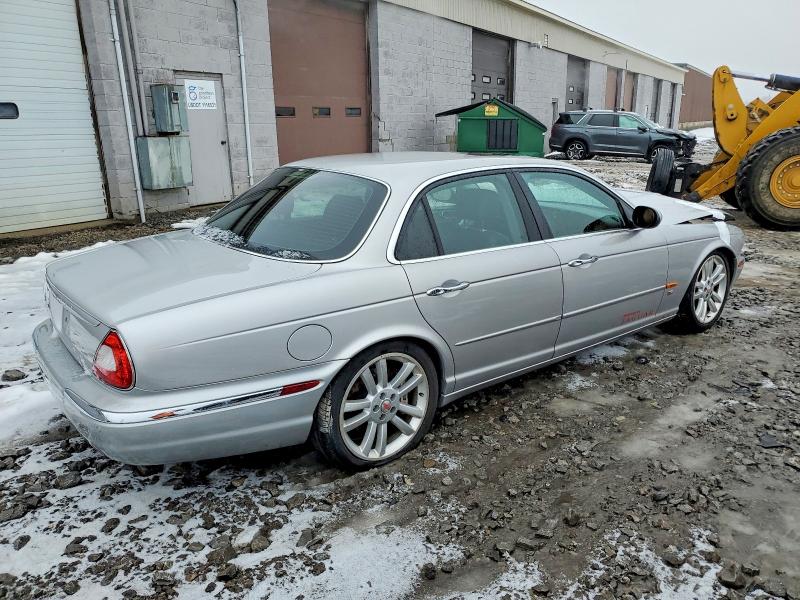 Photo 3 from auction – 2004 JAGUAR XJR S with VIN SAJEA73B14TG05162
