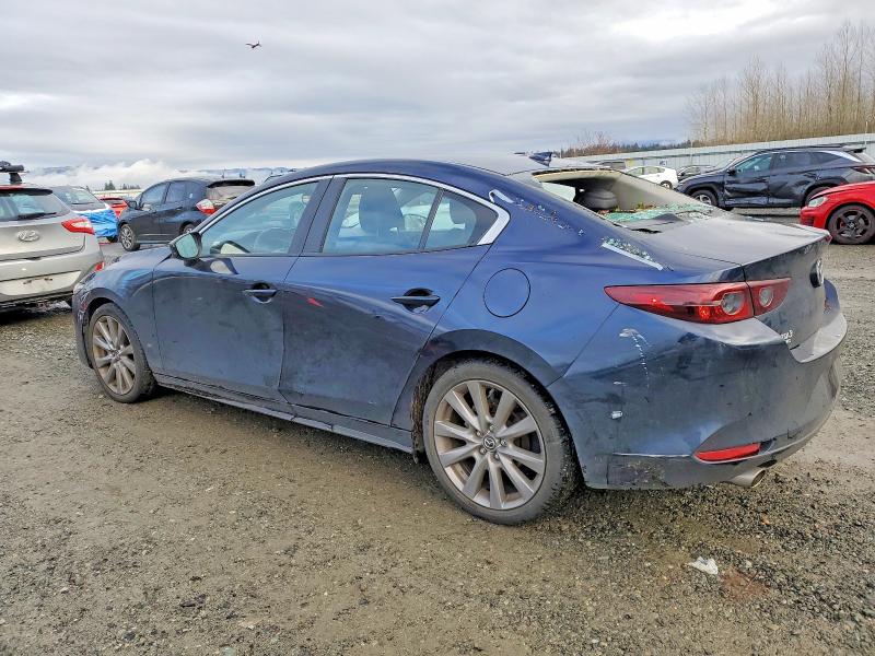 Photo 2 from auction – 2020 MAZDA 3 PREFERRE with VIN JM1BPBDM5L1171242
