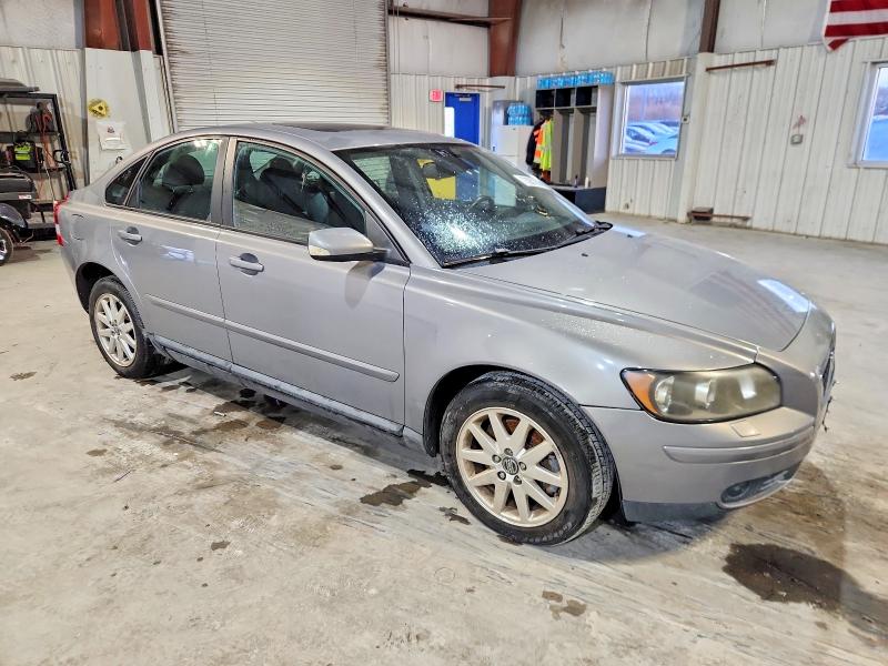 Photo 4 from auction – 2006 VOLVO S40 with VIN YV1MS682362220213