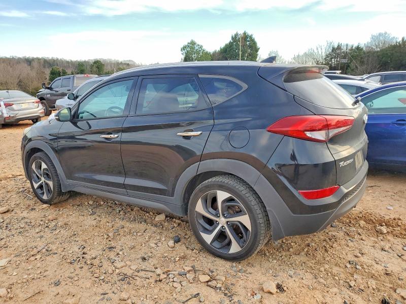 Photo 2 from auction – 2016 HYUNDAI TUCSON LIM with VIN KM8J33A2XGU226770