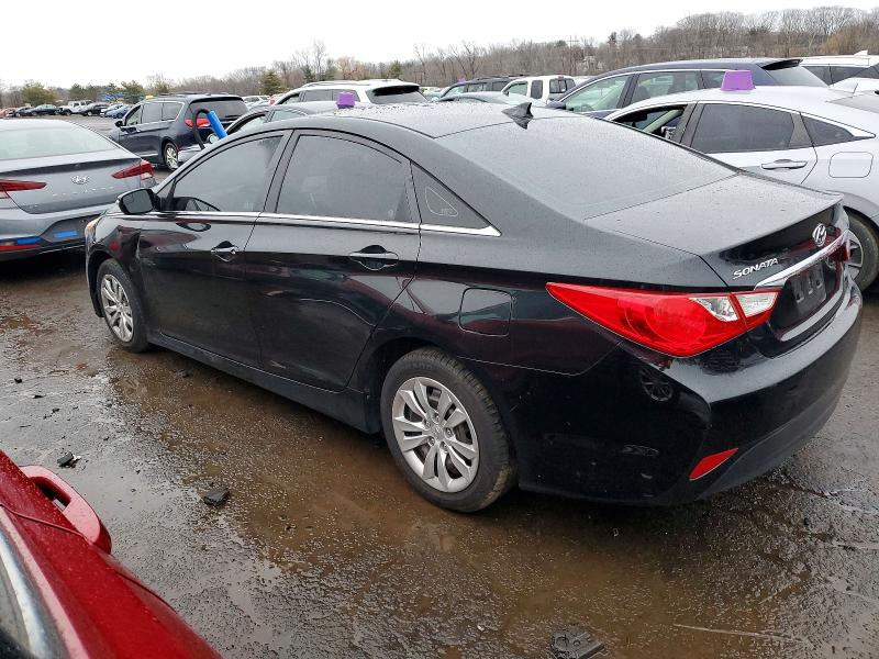 Photo 2 from auction – 2014 HYUNDAI SONATA with VIN 5NPEB4AC9EH834990