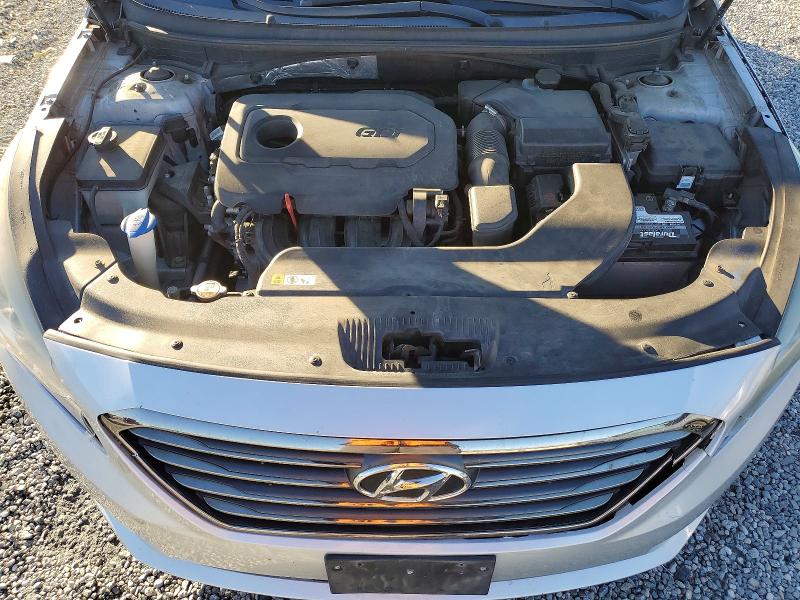 Photo 11 from auction – 2015 HYUNDAI SONATA SPO with VIN 5NPE34AF2FH248818