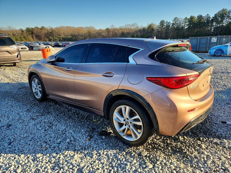 Photo 2 from auction – 2017 INFINITI QX30 BASE with VIN SJKCH5CP5HA034630