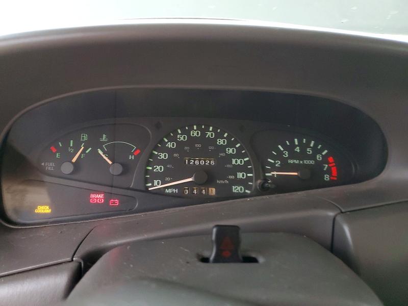 Photo 9 from auction – 1998 FORD ESCORT ZX2 with VIN 3FALP1133WR127492