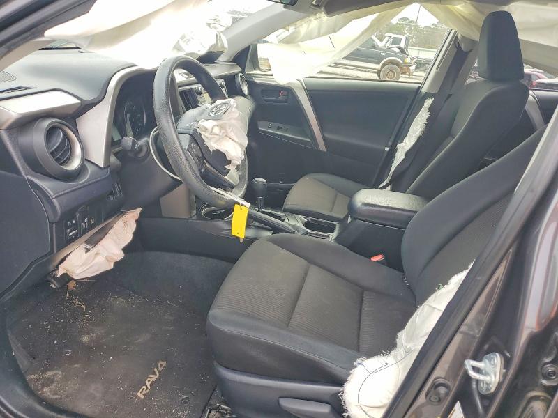 Photo 7 from auction – 2017 TOYOTA RAV4 LE with VIN JTMZFREV1HJ711940