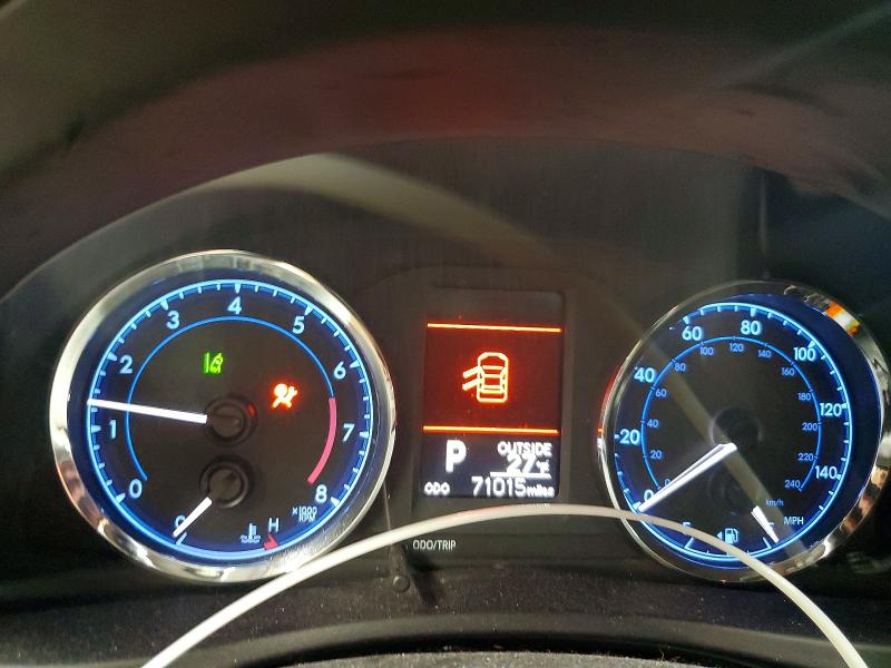 Photo 9 from auction – 2018 TOYOTA COROLLA with VIN 5YFBURHE7JP781771