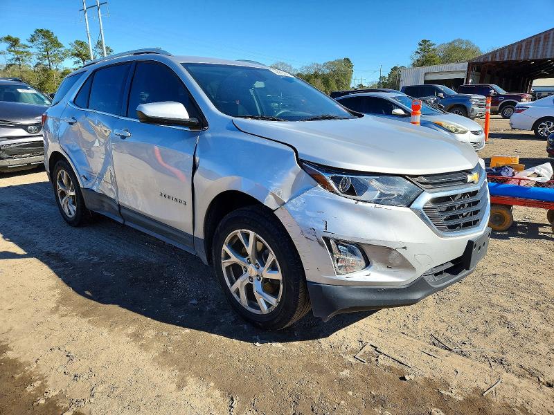 Photo 4 from auction – 2019 CHEVROLET EQUINOX LT with VIN 2GNAXVEX3K6260462