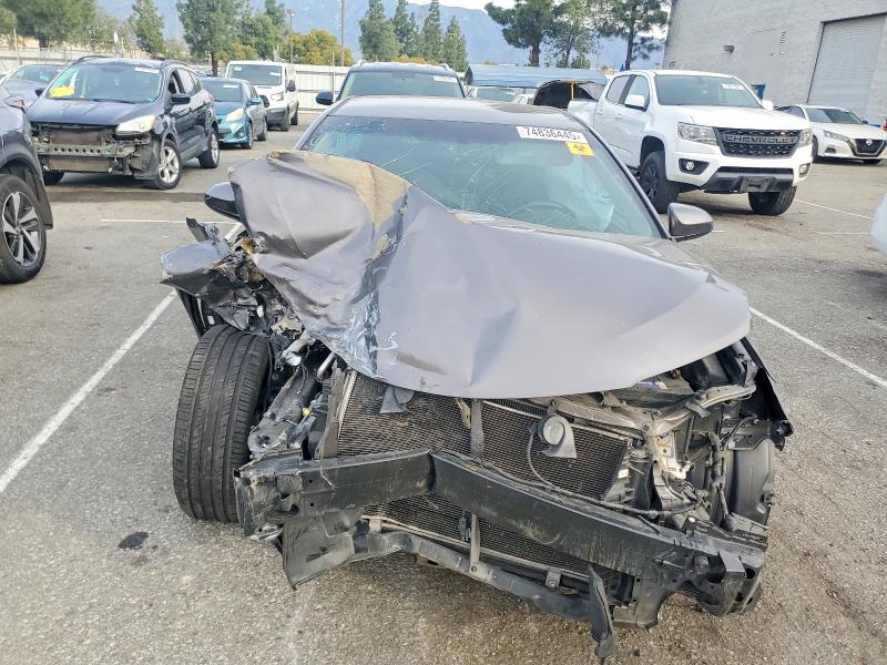 Photo 5 from auction – 2017 TOYOTA CAMRY with VIN 4T1BF1FK3HU409809