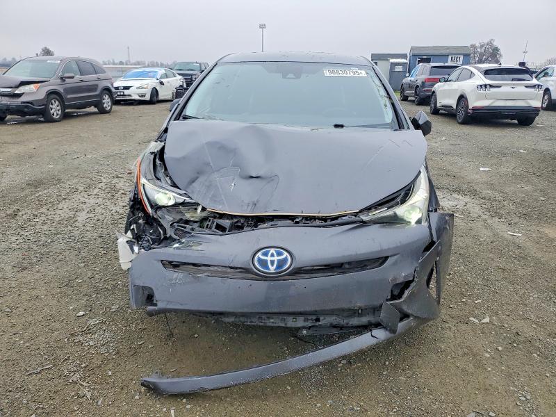 Photo 5 from auction – 2018 TOYOTA PRIUS with VIN JTDKARFU2J3064514