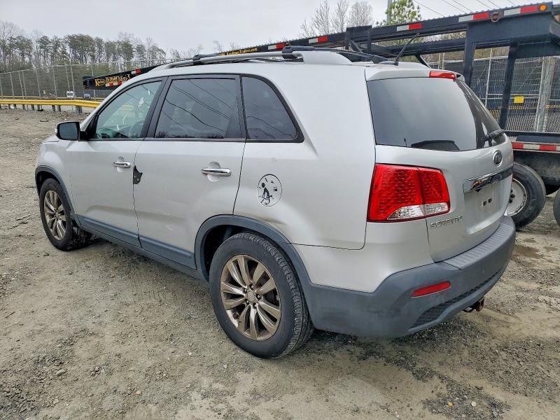 Photo 2 from auction – 2012 KIA SORENTO BA with VIN 5XYKT3A65CG301334