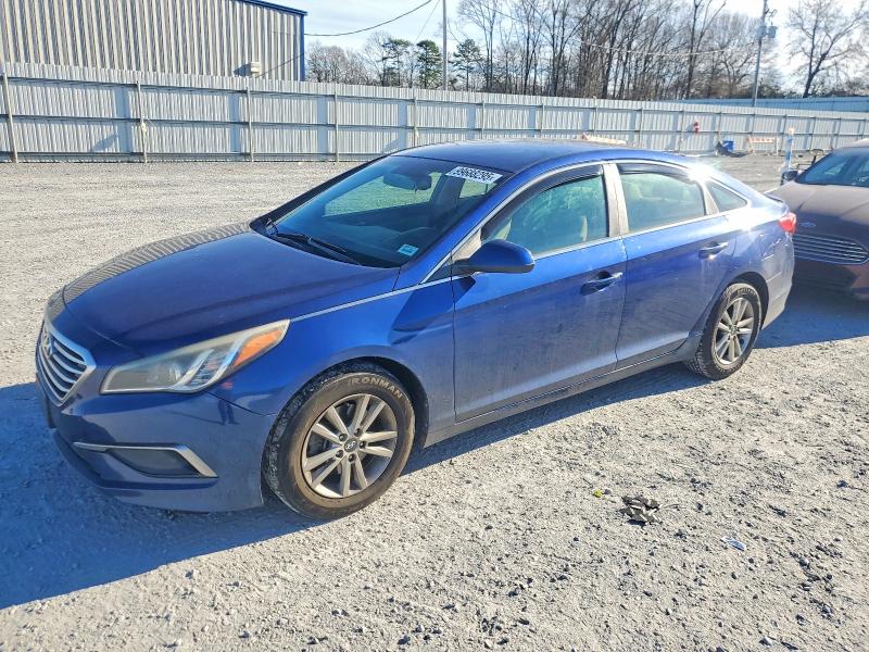 HYUNDAI SONATA SE 2016 with VIN 5NPE24AF6GH264122 - Photo from auction